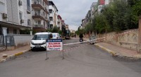 Kepez’de yollarla birlikte kaldırımlar da yenileniyor