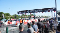 Kepezde motodrag yarışları büyük heyecanla sürüyor